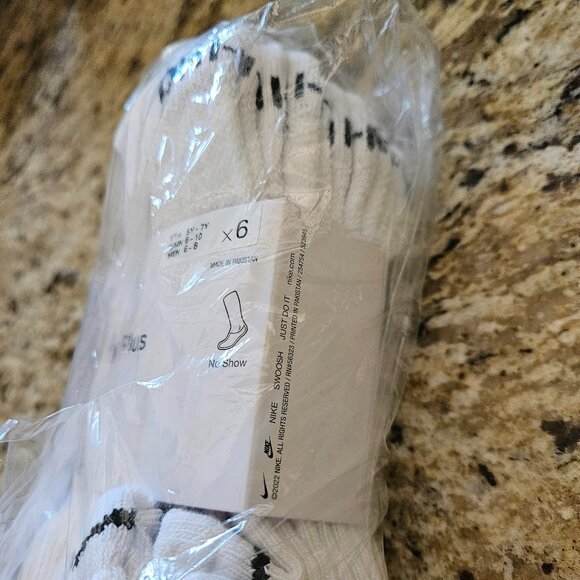 6 Pair Women's Nike No Show Socks Everyday Plus Cotton 6 Pack Dri-Fit - Picture 3 of 3